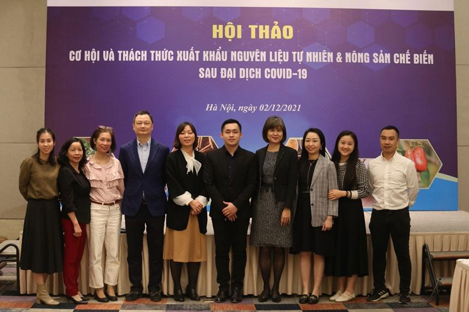 Hội thảo “Thách thức và cơ hội hậu Covid-19 cho các doanh nghiệp vừa và nhỏ Việt Nam trong lĩnh vực nguyên liệu tự nhiên và nông sản chế biến”